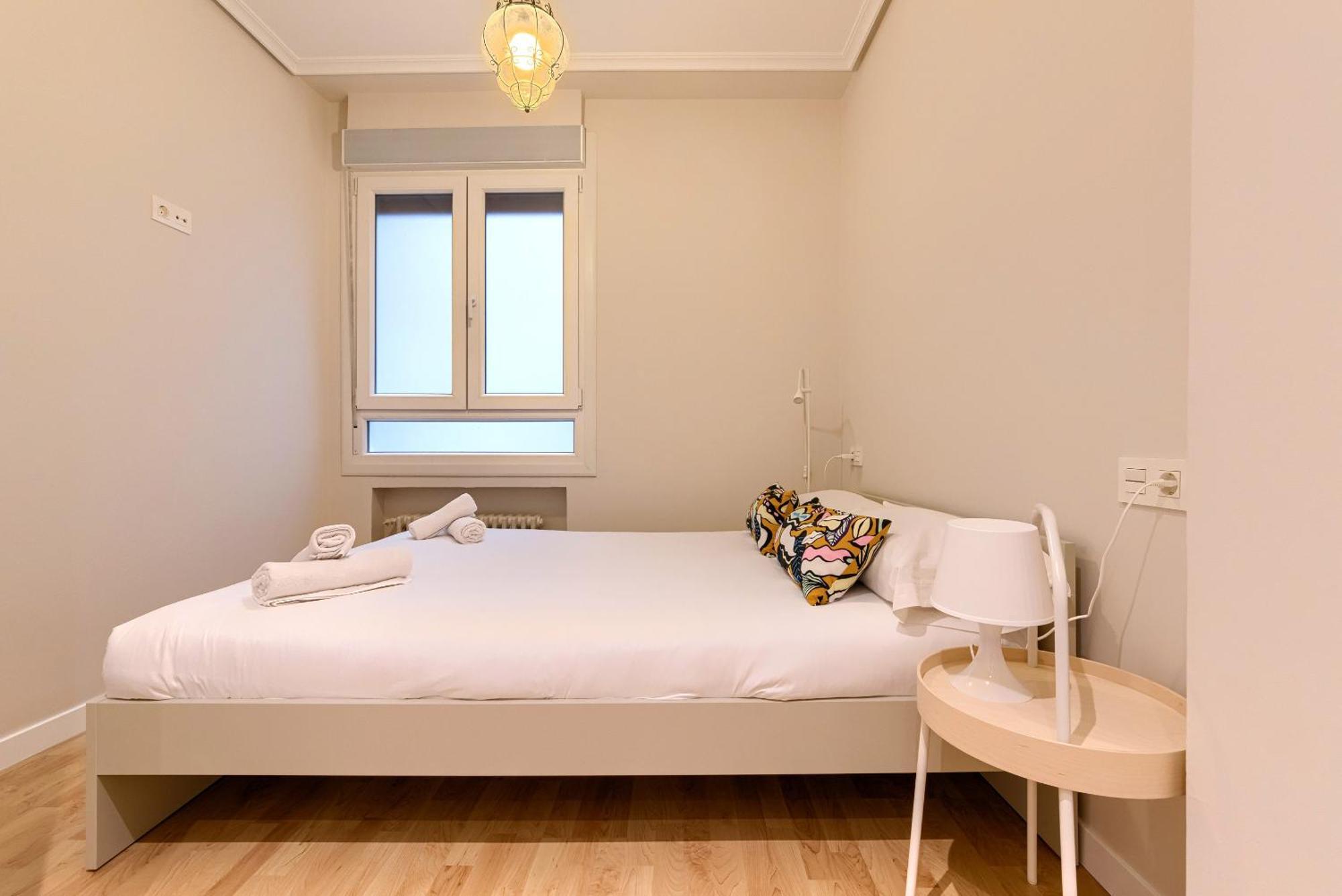 Euskalduna, Vivienda Turistica Moderna Y Renovado Bilbao Eksteriør bilde