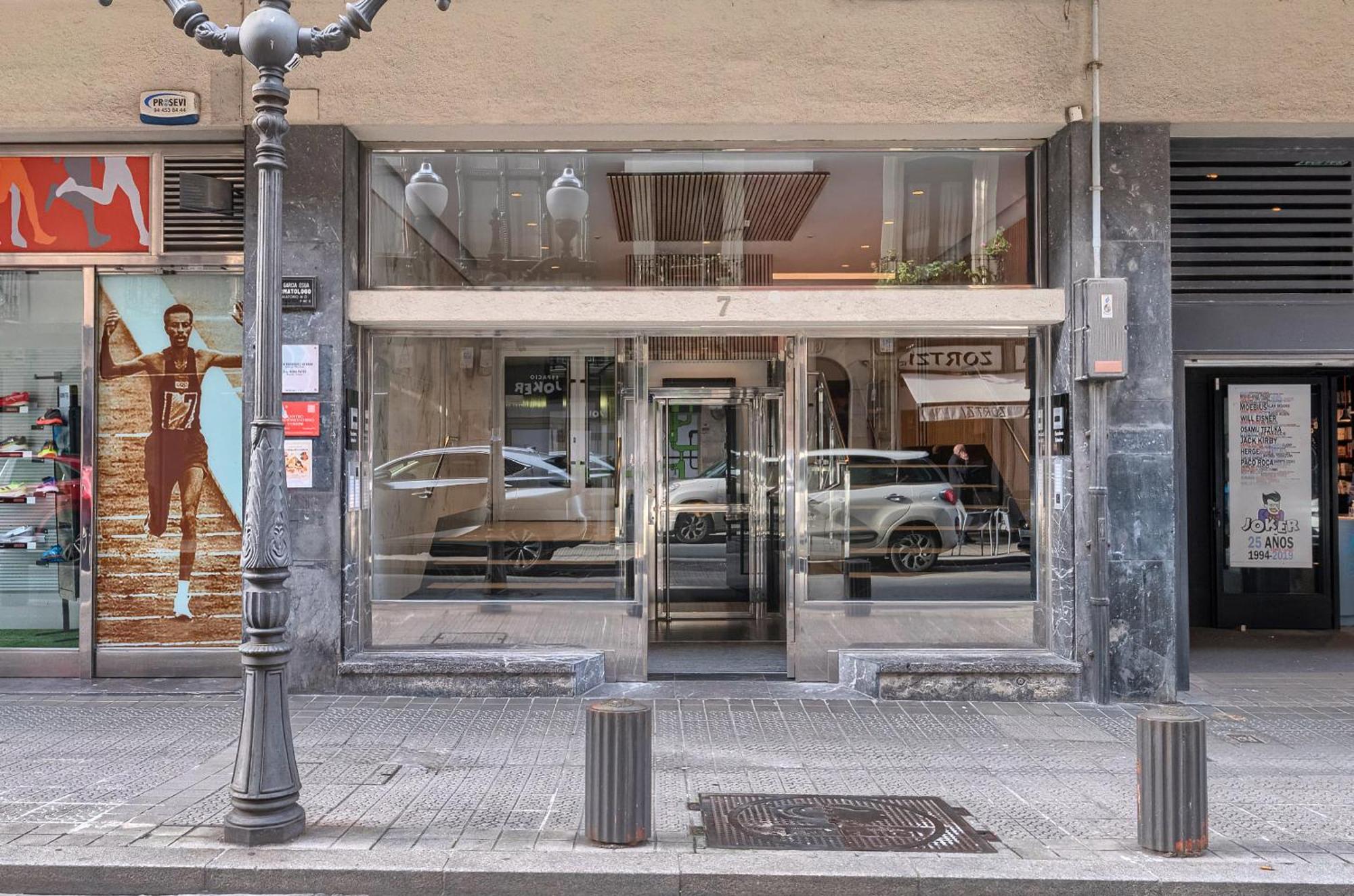 Euskalduna, Vivienda Turistica Moderna Y Renovado Bilbao Eksteriør bilde